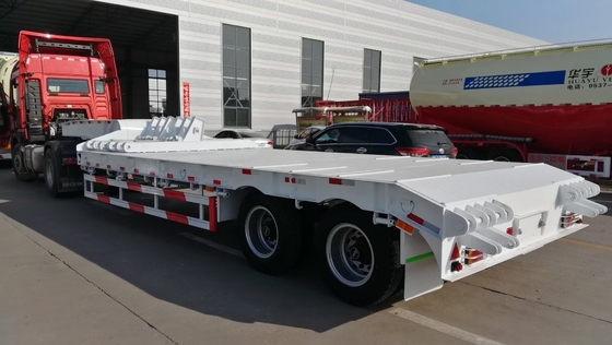 Sinotruk HOWO 3-осевой 60т полунизкоподвижный трейлер с пандусом 7000-8000 мм колесной основой плоскоподвижный