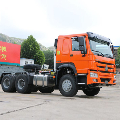 Sinotruck HOWO Четырехколесный привод 6X6 Тракторный грузовик с грузоподъемностью 40-60 тонн