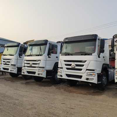 420 л.с. Sinotruck HOWO 6X4 Тракторная головка прицепа грузовик с кабиной A / C