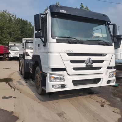 6×4 приводное колесо HOWO Sinotruk Ручной человек Дизельный трактор голова грузовик