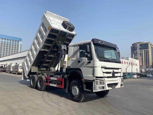 6X4 Sinotruk HOWO 10 шины объем песчаник грузовик свалка грузовик с 300L топливный танкер