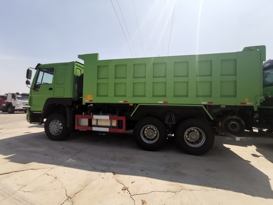 15-тонный грузовик с наклоном в Sinotruk Angola с конструкцией радиальной шины и двигателем емкостью &gt; 8 л