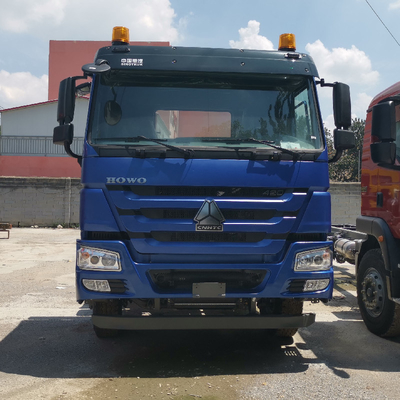 Дизайн радиальной шины и коробка передач Hw19710 Sinotruk 6X4 HOWO Контейнерный грузовик