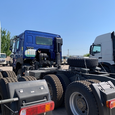 Дизайн радиальной шины и коробка передач Hw19710 Sinotruk 6X4 HOWO Контейнерный грузовик