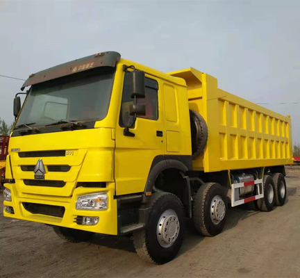 Sinotruck HOWO 8X4 Направляющий грузовик Использованный Sinotruck Сбросный грузовик с системой рулевого управления Zf8118