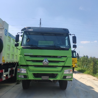 Sinotruk HOWO 371HP Угольный человек дизельный буксирный грузовик с двигателем Wd615.47.Д12.42