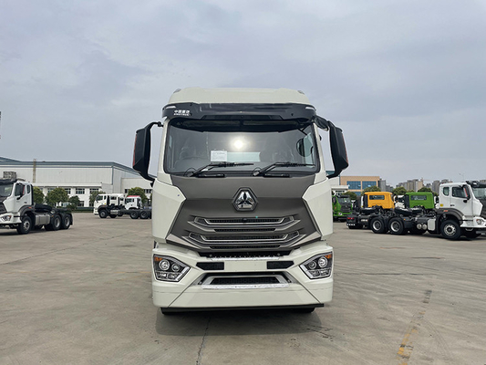 40-60 тонн грузоподъемности Sinotruk HOWO 3 оси буксирующий грузовик голова с производительностью
