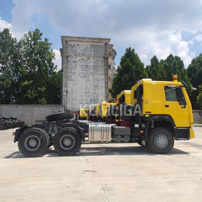 Sinotruck HOWO 6X4 Тракторный грузовик с стандартом выбросов Евро 2 и передовыми технологиями