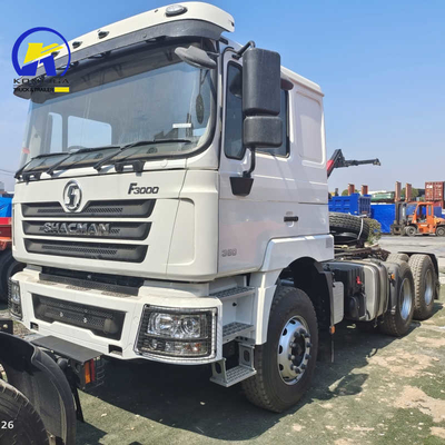 Shacman 3 Axles Тракторный грузовик Голова буксирный грузовик с приводом 6×4 и двигателем &gt; 8 л