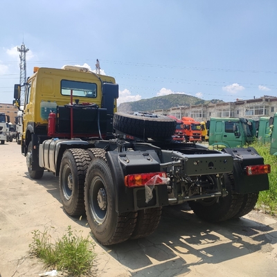 Hw76 Cab HOWO Использованная головка трактора 3 оси 6X4 для в пределах вашего бюджета 6800 * 2500 * 3200 мм