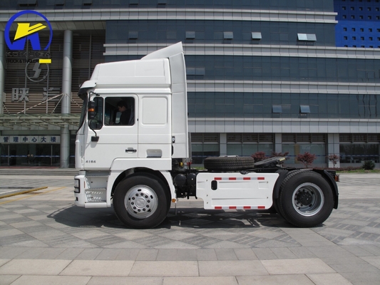 Ручная трансмиссия Shacman 4X2 6 колес тракторный грузовик с дизельным двигателем