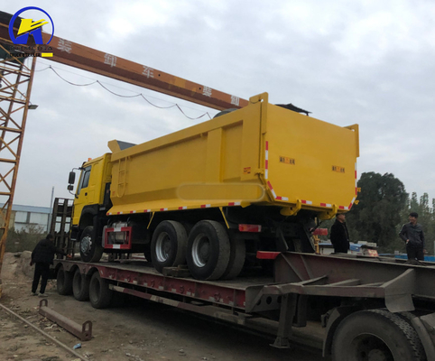 Использованный HOWO 6X4 Дамп-Трак 375 л.с. Левосторонний привод Добывающий грузовик с двигателем D12.42
