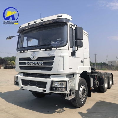 Shacman 6X4 Тракторный грузовик Трейлер головной грузовик с спецификацией шины 6800*2500*3200 мм
