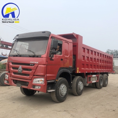 Подержанный грузовик Sinotruk 8X4 с передним подъемным устройством