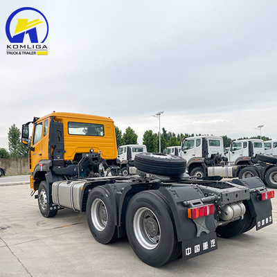 Sinotruck HOWO 6X4 10 Шины 30-40 тонн Перевозчик тракторная головка грузовик с 50 / 90 необязательно