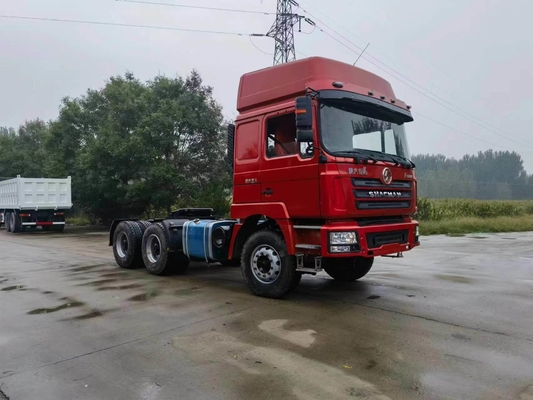 Shacman 6X4 Тяжелый грузовик &gt; 8L Моторная вместимость Человек 7.5 тонн Передняя ось / Используется для прицепа