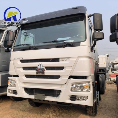 Sinotruk HOWO Грузовик 6X4 10 колес Подержанный тракторный грузовик с 400-литровым алюминиевым танкером