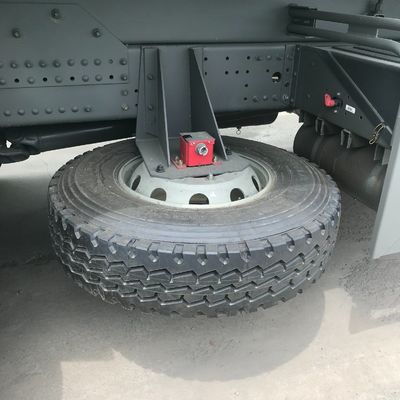 300L топливный танкер настройка 12 колес и использованный HOWO 8X4 самосвалы с передним подъемом