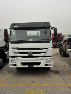 Дизайн радиальной шины 371 л. с. Использованный Sinotruk HOWO 6*4 тракторный грузовик с 9 тонной передней осью