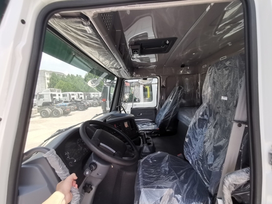 Высокомощный Sinotruk HOWO Тракторный грузовик 6X4 головка прицепа с двигателем &gt; 8 л