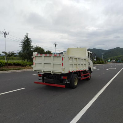 Sinotruk HOWO Homan 4X2 Малый мини 6-колесный буксир с безтрубными шинами в красном