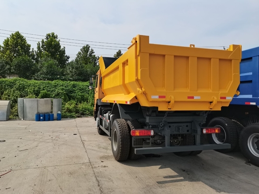 Использованный Sinotruk LHD/Rhd 10 колесный HOWO 6X4 с наклоном для транспортировки гравия