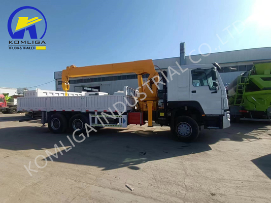 Подержанный грузовик Sinotruk 6X4 HOWO с монтированным краном в хорошем состоянии и по доступной цене