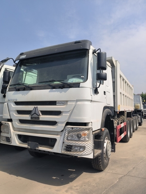 Sinotruk HOWO 6X4 10 колесный горнодобывающий буксир буксир используемый буксир с 300-литровым топливным танкером