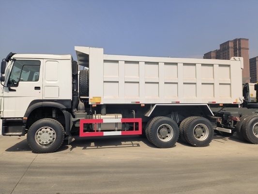 Sinotruk HOWO 6X4 10 колесный горнодобывающий буксир буксир используемый буксир с 300-литровым топливным танкером