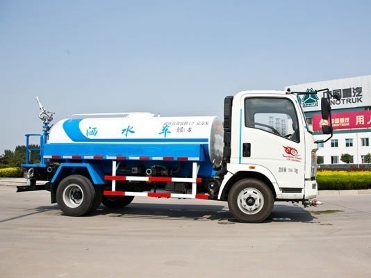 30Т полезный грузовик Sinotruck HOWO 4X2 Mini 2000 галлонный Водный грузовик с двигателем D12.42