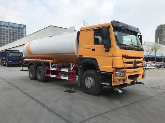 Подержанный топливный танкер HOWO 6X4 20000 25000 литров с стандартом выбросов Евро 2