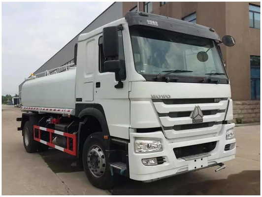 SINOTRUK HOWO 6X4 Подержанный топливный бак грузовик 20m3 25m3 375HP 371HP Wd615.69 Моторная емкость&gt; 8L