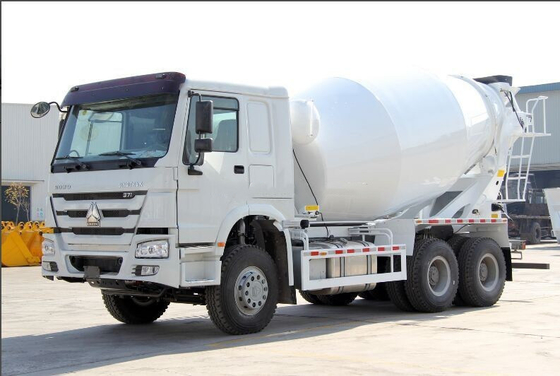 Sinotruck Euro2/3/4/5 HOWO 6X4 Бетонный смеситель с высокой прочностью и прочностью