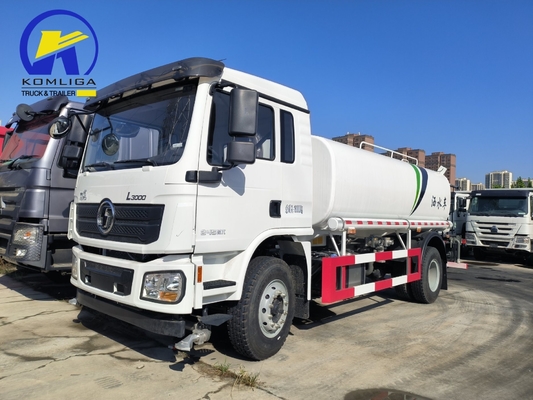Sinotruk HOWO 4X2/6X4/8X4 Водосборник для питьевой воды для транспортного средства для обработки сточных вод