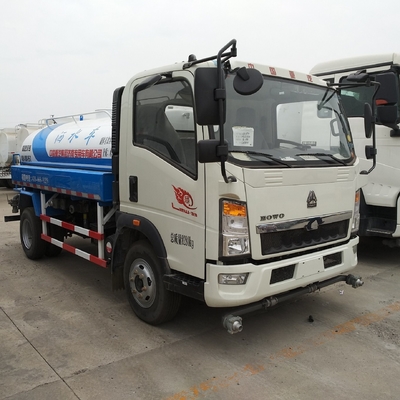 Sinotruk HOWO 4X2/6X4/8X4 Танки с питьевой водой Подержанный грузовик с водой объемом 15001 30000 л