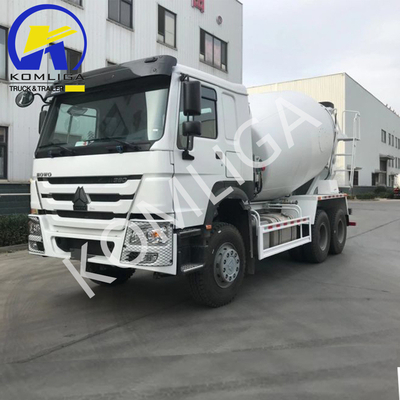 Передний подъемный стиль 6X4 Sinotruk Строительство Мобильный тяжелый смеситель Бетонный насос