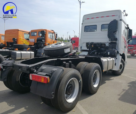 6X4 приводное колесо Северный Бенц трактор головной грузовик с 400L Алюминиевого сплава топливного танкера
