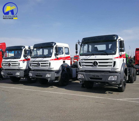 6X4 приводное колесо Северный Бенц трактор головной грузовик с 400L Алюминиевого сплава топливного танкера