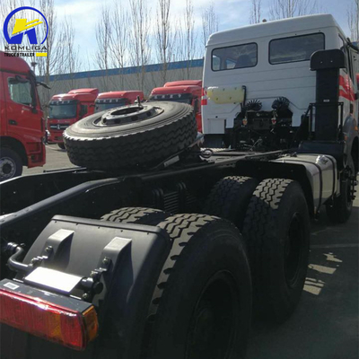 6X4 приводное колесо Северный Бенц трактор головной грузовик с 400L Алюминиевого сплава топливного танкера