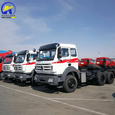 6X4 приводное колесо Северный Бенц трактор головной грузовик с 400L Алюминиевого сплава топливного танкера