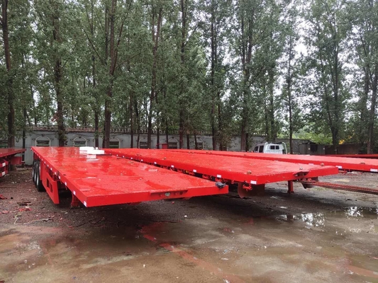 Транспортировка облегчена трехосновым плоским полуприцепом и шинами 315/80r22.5