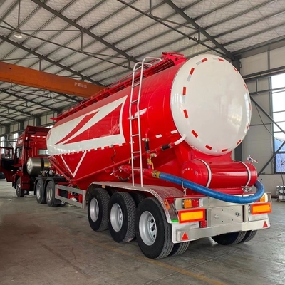 Транспортировка сыпучего порошка с прицепом грузовика Sinotruk Cement Bulk и двигателем Weichai 4102