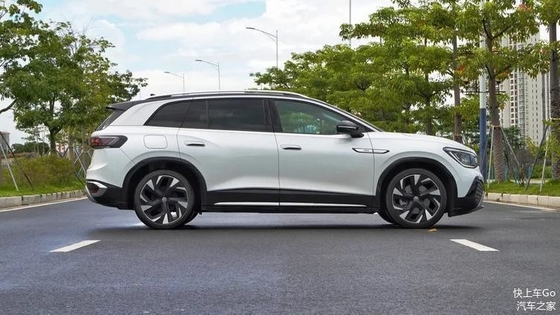 Специализированный запрос 2023 Limited Edition Long Range Electric Car с закрытым типом кузова